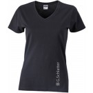 color:black